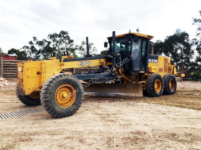 Used John Deere Grader for sale - JOHN DEERE 670D GRADER - $92,000